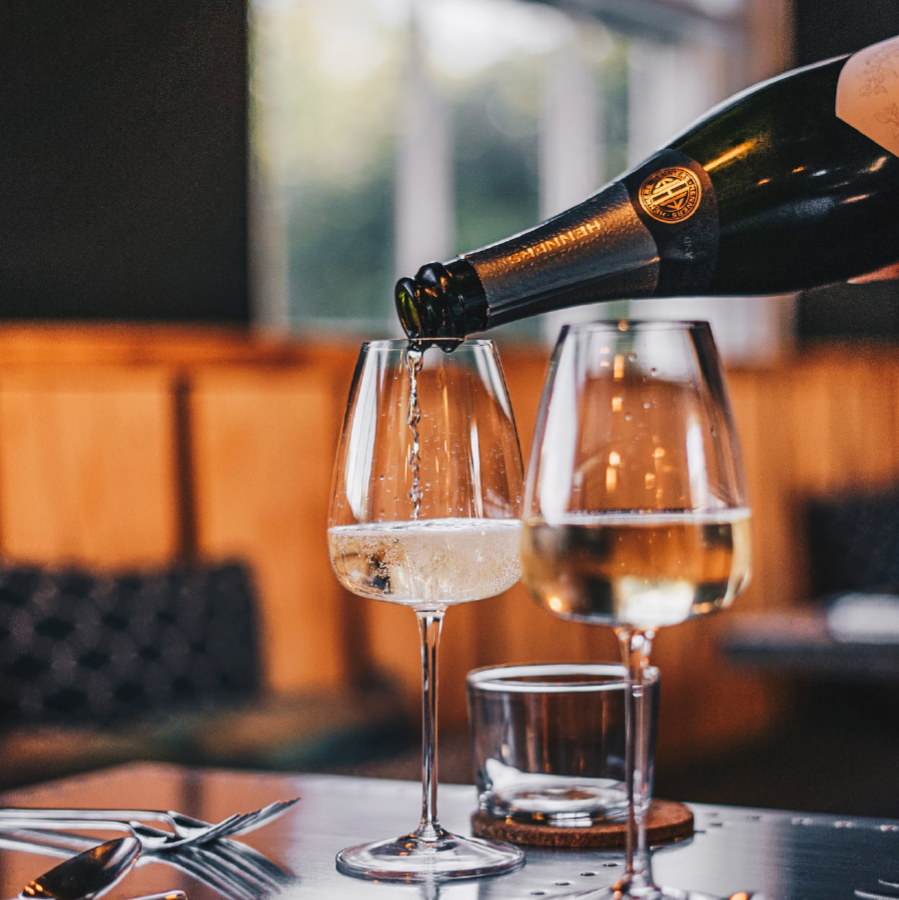 Champagne Le Foyer Restaurant & Cocktail Bar Bendigo
